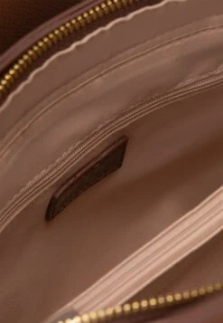 Usha Black Label Handtasche Nowles - Handtas - Kamel 8 Usha Black Label Handtasche Nowles - Handtas - Kamel -Schoenen Winkel 5c50c5731aa34ac6bd139bcda2c73c56