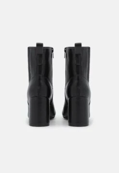 Anna Field Korte Laarzen - Black -Schoenen Winkel 5d2d432fbb5944eab4f8cbec25e459e2