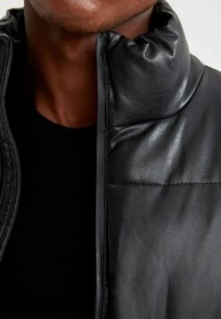 Defacto - Winterjas - Black -Schoenen Winkel 97d0d9e54f0a48058e10422f707ff60b