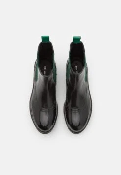 MELVIN & HAMILTON Sybill - Enkellaarsjes Met Plateauzool - Black/Green 11 MELVIN & HAMILTON Sybill - Enkellaarsjes Met Plateauzool - Black/Green -Schoenen Winkel 9952767ca9e94b38a89fa32ea647b954