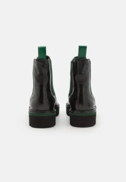 MELVIN & HAMILTON Sybill - Enkellaarsjes Met Plateauzool - Black/Green 9 MELVIN & HAMILTON Sybill - Enkellaarsjes Met Plateauzool - Black/Green -Schoenen Winkel c7ccd94ca8b04f5fb8110dbb9d8b3080