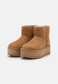 Ugg Classic Mini Platform - Enkellaarsjes Met Plateauzool - Chestnut -Schoenen Winkel d4a497a2199d44d3b342505fc609886b