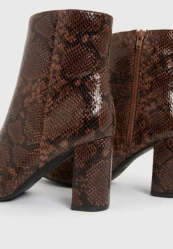 New Look Snake Pointed - Korte Laarzen - Brown Pattern -Schoenen Winkel da8a1cdf13584e648d04f3226ebbf5e4