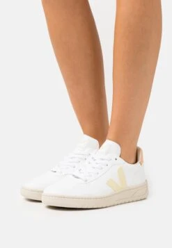 Veja V-10 - Sneakers Laag - White