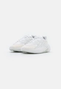 Adidas Originals Ozelia- Sneakers Laag - Footwear White/Crystal White -Schoenen Winkel fa3b1b67534d4f7ba9f68db05bc077f9
