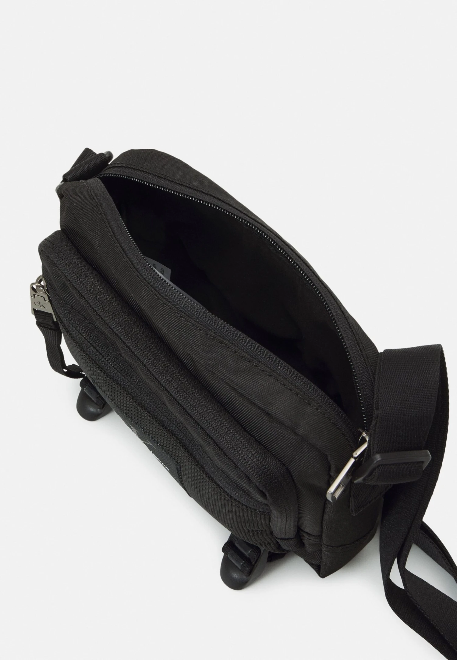 Calvin Klein Jeans Sport Essentials Camera Bag Unisex - Schoudertas - Black 5 Calvin Klein Jeans Sport Essentials Camera Bag Unisex - Schoudertas - Black - Afbeelding 3