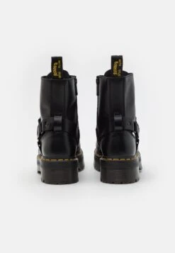 Dr. Martens Jadon Harness Unisex - Veterboots - Black Paris -Schoenen Winkel 22c3c92fe6504c72aea36fcaaf33d6ad