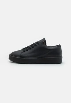 COPENHAGEN Sneakers Laag - Black