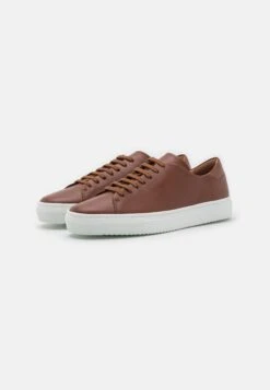J.Lindeberg Sneakers Laag - Cognac -Schoenen Winkel 534da6357922413bae1ff4b2391a1ba2