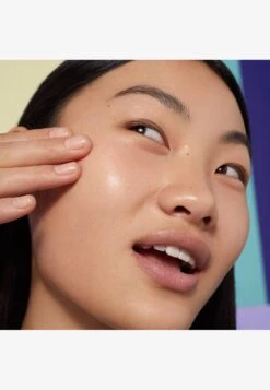 Clarifying Serum - Serum - - -Schoenen Winkel 5e08eb732fc140ddbf398c35d4b03160