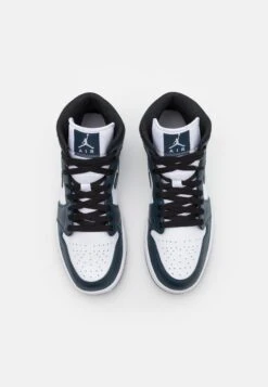 Air Jordan 1 Mid - Sneakers Hoog - Armory Navy/White/Black 11 Air Jordan 1 Mid - Sneakers Hoog - Armory Navy/White/Black -Schoenen Winkel 654ec2e4a0594ff09accf3281846b0b6