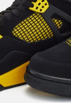 Air Jordan 4 Retro - Sneakers Hoog - Black/White/Tour Yellow -Schoenen Winkel 7cf0fca1f40842f78c930a26c652d7d6