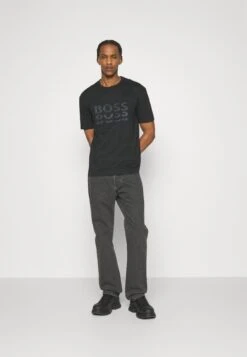 Boss Tee- T-Shirt Print - Black -Schoenen Winkel b76e6796ccc6410688bb549fa3c1acce