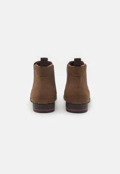 Pier One Unisex - Korte Laarzen - Brown 10 Pier One Unisex - Korte Laarzen - Brown -Schoenen Winkel c21da10ddfa54fcdaded4d555bc8c91d