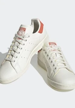 Adidas Originals Stan Smith Unisex - Sneakers Laag - Core White Off White Preloved Red -Schoenen Winkel de6de7b175854eb9a45a99ae6adb8dd2