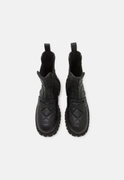 Emporio Armani Boot - Korte Laarzen - Nero 11 Emporio Armani Boot - Korte Laarzen - Nero -Schoenen Winkel ff521f25ad4b4d41998ea225afa786cb